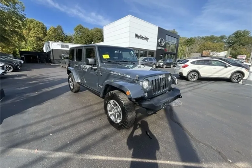2017 Jeep Wrangler Unlimited Rubicon photo 1