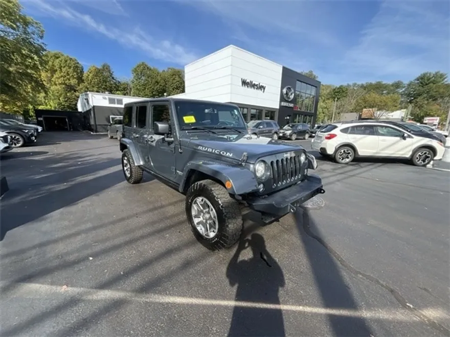 2017 Jeep Wrangler Unlimited Rubicon photo 1