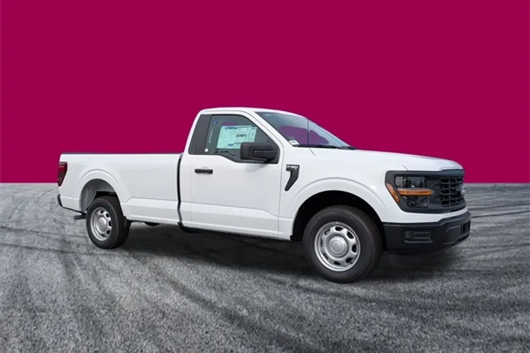 2025 Ford F-150 XL photo 1