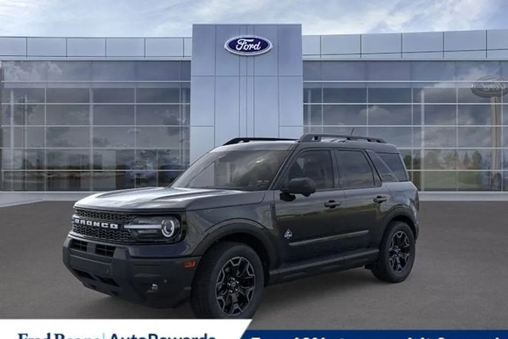 2025 Ford Bronco Sport Outer Banks photo 1