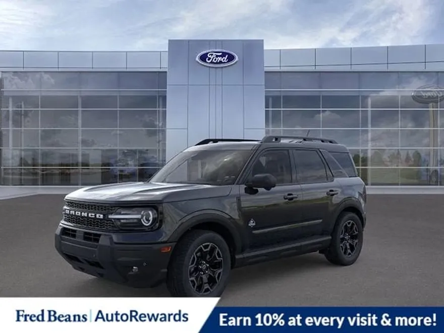 2025 Ford Bronco Sport Outer Banks photo 1