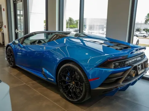 2024 Lamborghini Huracan Evo Spyder photo 4