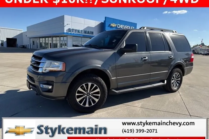 2016 Ford Expedition XLT photo 1