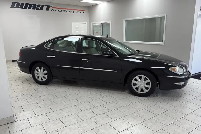 2005 Buick LaCrosse CXL photo 1