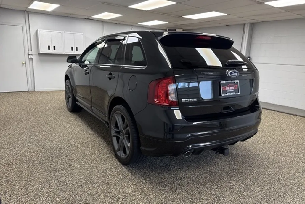 2014 Ford Edge Sport photo 1