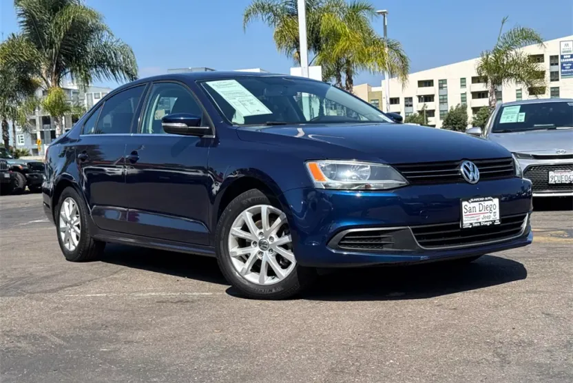 2014 Volkswagen Jetta 1.8T SE photo 1
