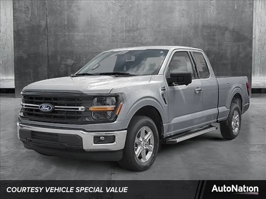 2025 Ford F-150 XLT photo 1