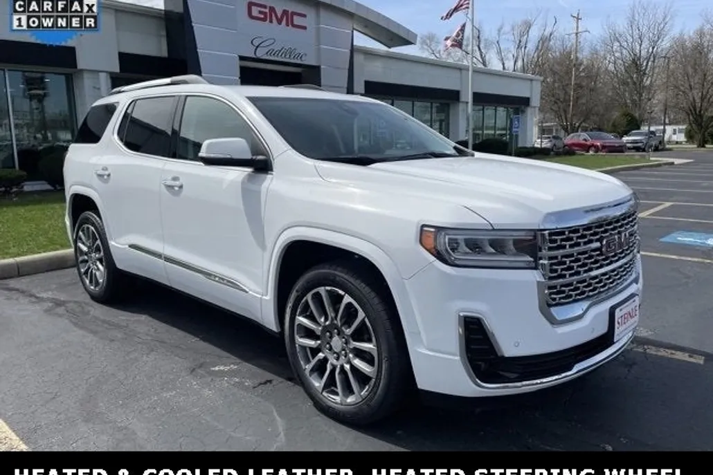 2023 Gmc Acadia Denali photo 1