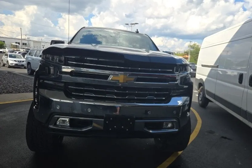 2019 Chevrolet Silverado 1500 LTZ photo 1