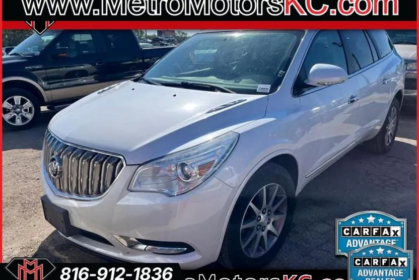 2017 Buick Enclave Leather photo 1