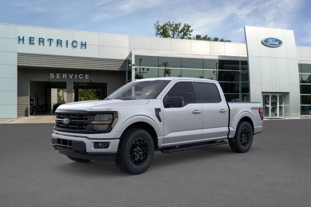 2025 Ford F-150 XLT photo 1