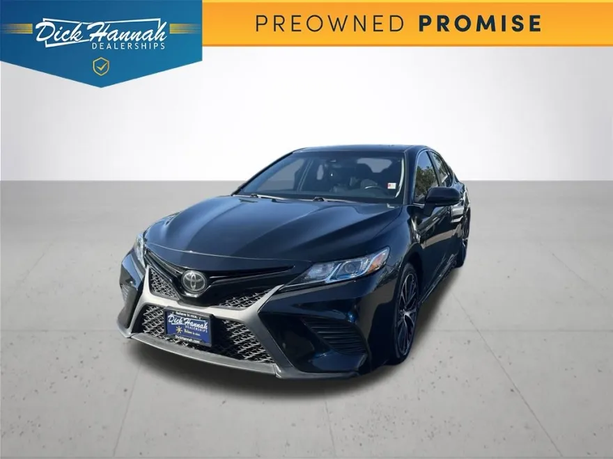 2018 Toyota Camry L photo 1