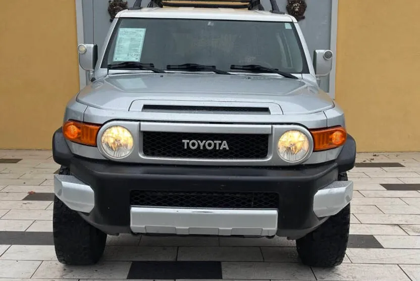 2008 Toyota FJ Cruiser Base photo 1