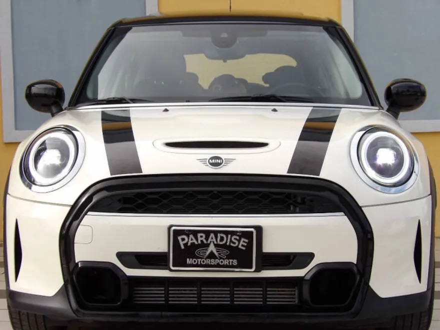2022 Mini Cooper 4 Door Hardtop S photo 1