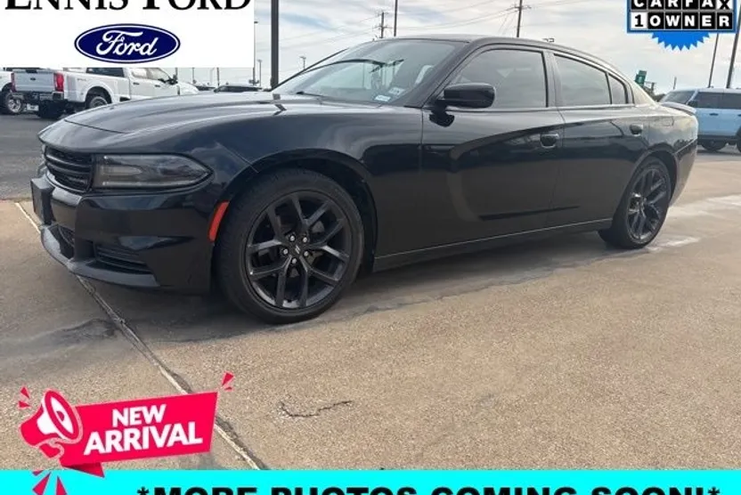 2021 Dodge Charger SXT photo 1