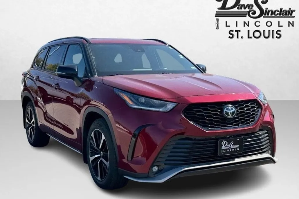 2022 Toyota Highlander XSE photo 1