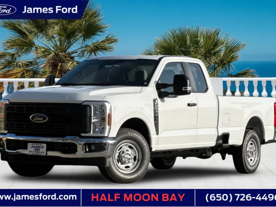 2025 Ford F-250 XL photo 1