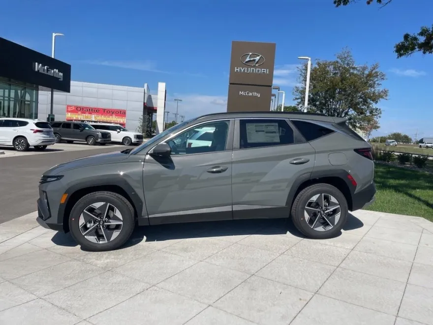 2026 Hyundai Tucson SEL photo 1