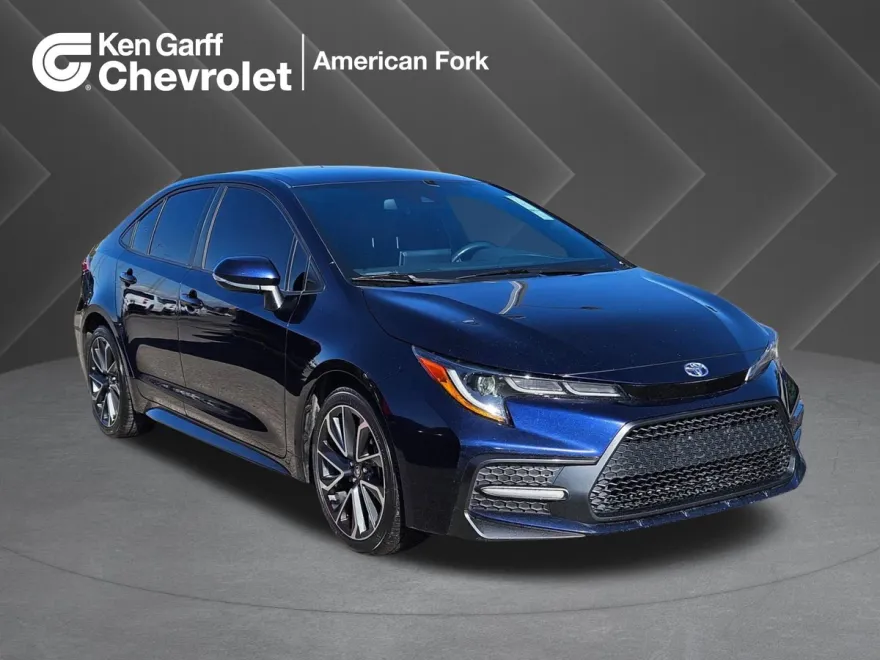 2021 Toyota Corolla SE photo 1