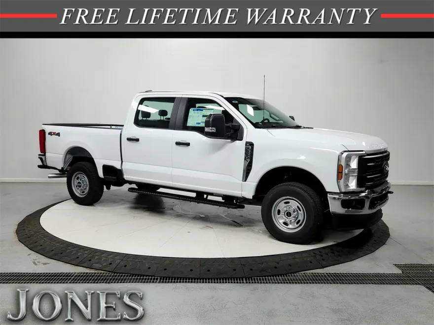 2025 Ford F-250 XL photo 1