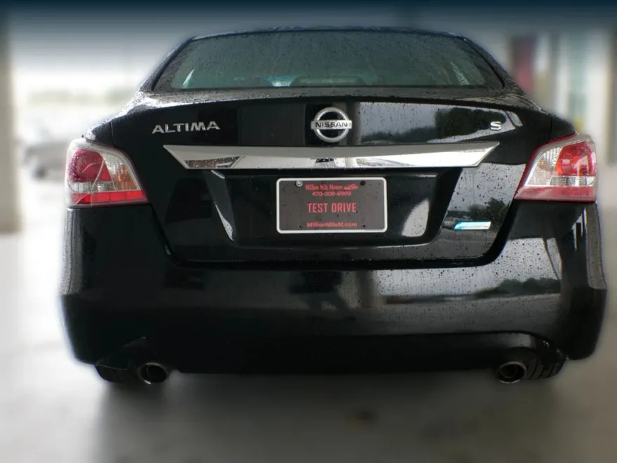 2013 Nissan Altima 2.5 photo 1
