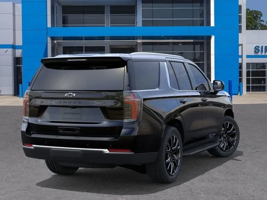 2025 Chevrolet Tahoe LS photo 1