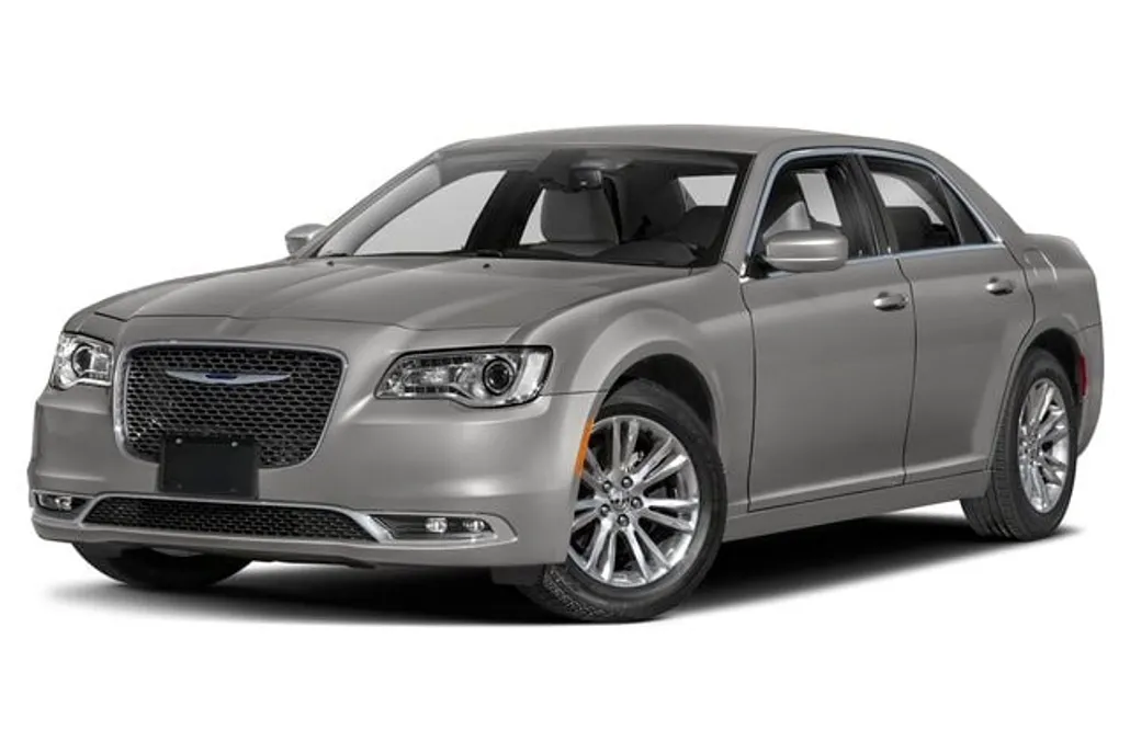 2021 Chrysler 300 S photo 1
