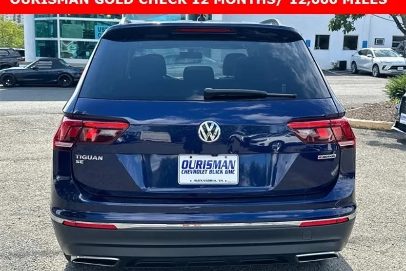 2021 Volkswagen Tiguan SE photo 1
