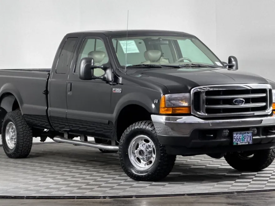 2001 Ford F-350 photo 1