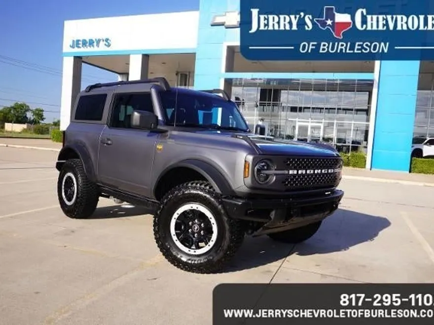 2024 Ford Bronco Badlands photo 1