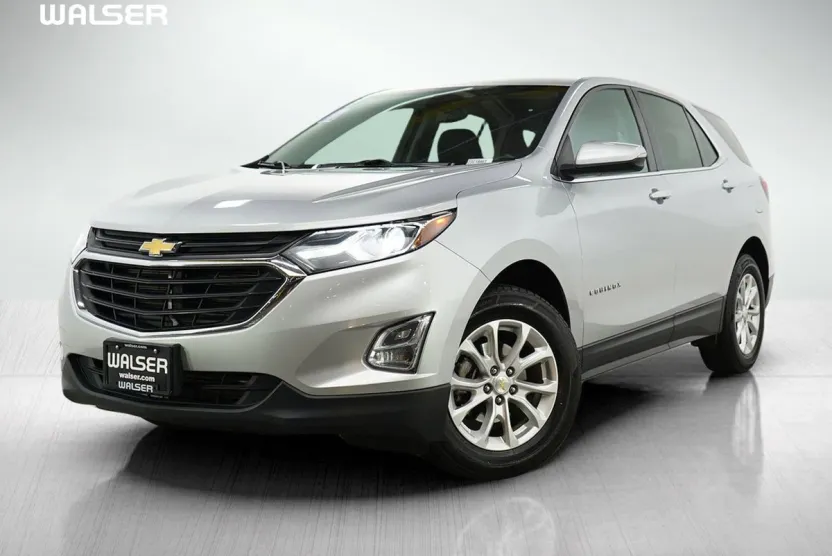 2018 Chevrolet Equinox LT photo 1