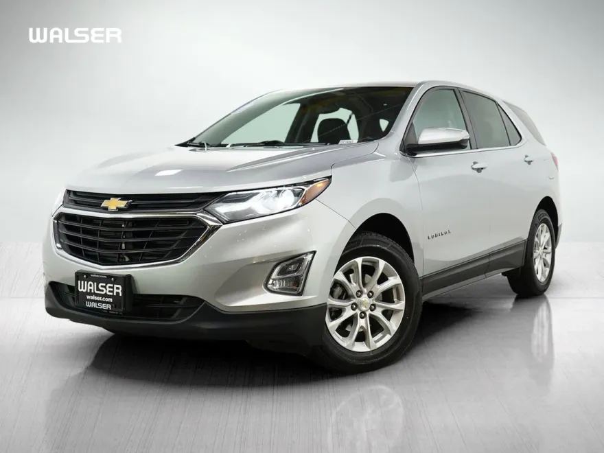 2018 Chevrolet Equinox LT photo 1