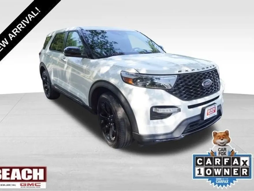 2022 Ford Explorer ST photo 1