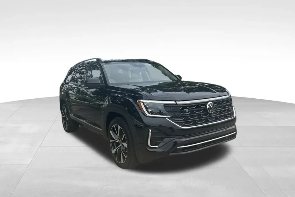 2026 Volkswagen Atlas SEL Premium R-Line photo 1