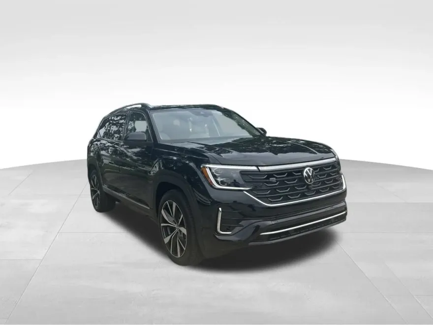2026 Volkswagen Atlas SEL Premium R-Line photo 1