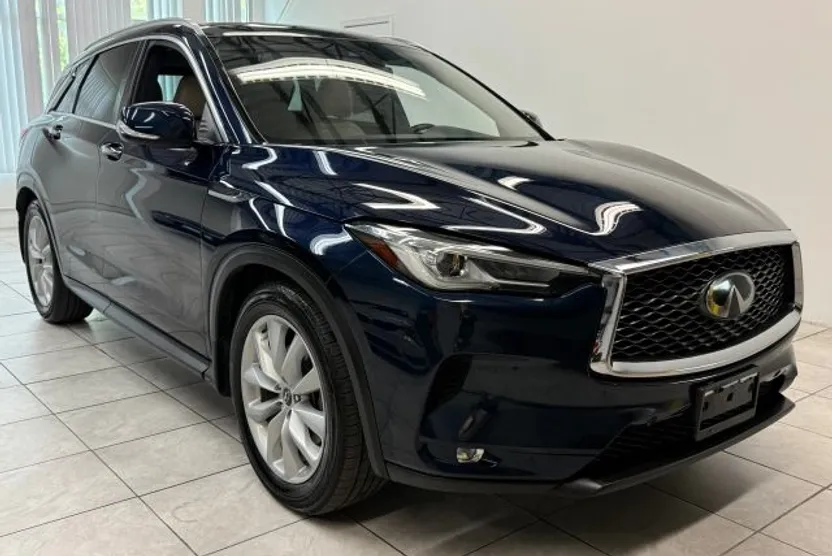 2019 Infiniti QX50 Essential SPORT photo 1