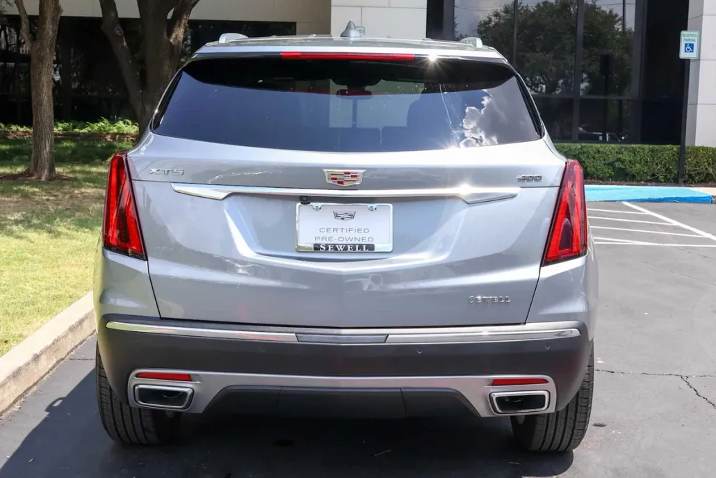 2025 Cadillac XT5 Premium Luxury photo 1