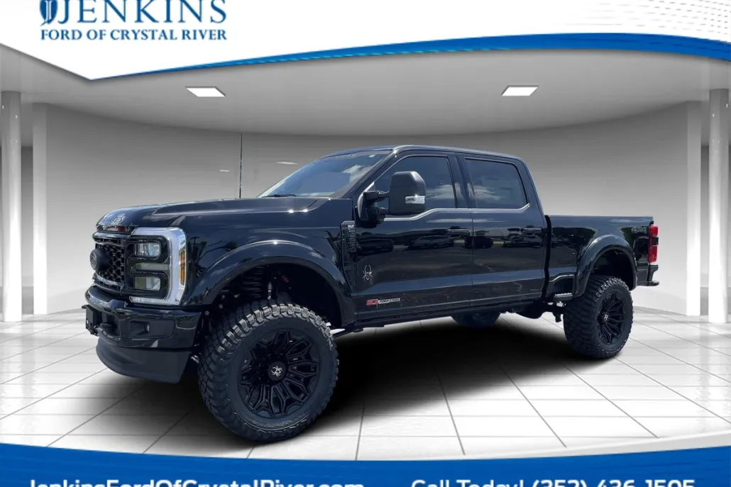 2025 Ford F-250 photo 1