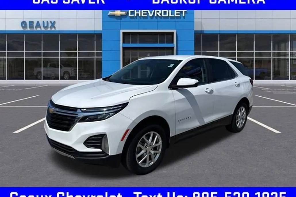 2023 Chevrolet Equinox LT photo 1