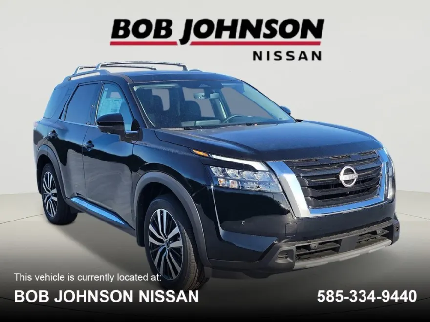 2025 Nissan Pathfinder Platinum photo 1