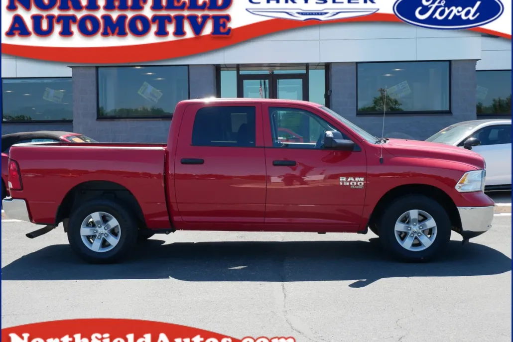 2023 Ram 1500 Classic SLT photo 1