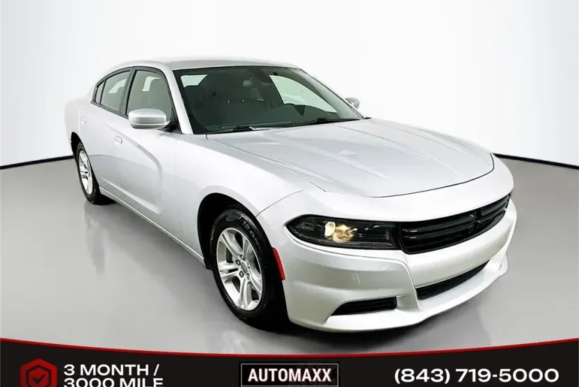 2022 Dodge Charger SXT photo 1