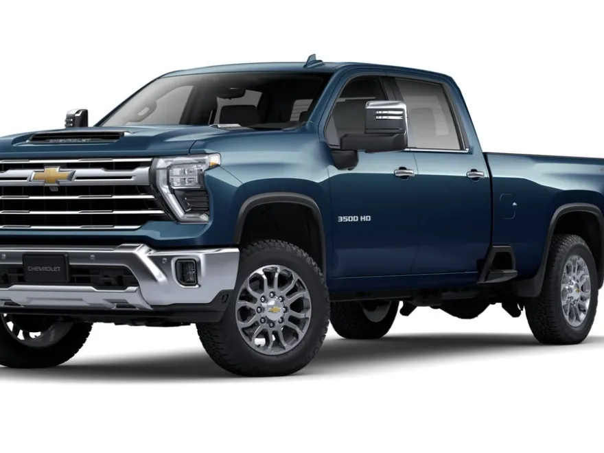 2025 Chevrolet Silverado 3500HD LTZ photo 1