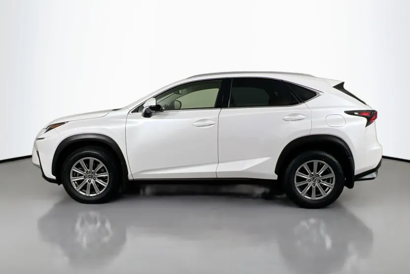 2021 Lexus NX 300 photo 1