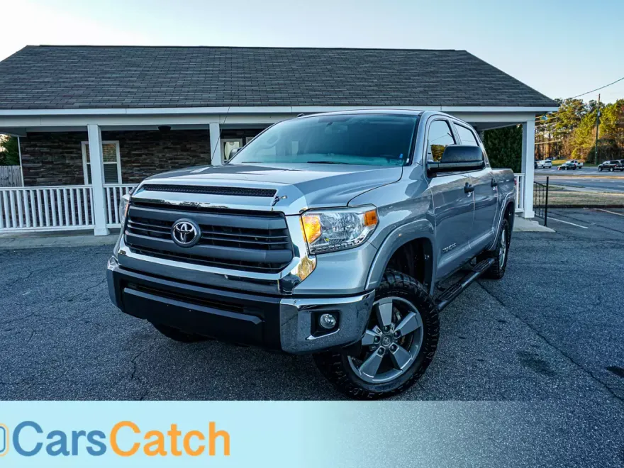 2015 Toyota Tundra SR5 photo 1