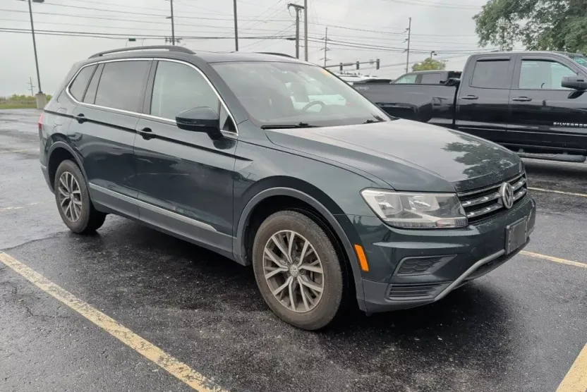 2018 Volkswagen Tiguan SE photo 1