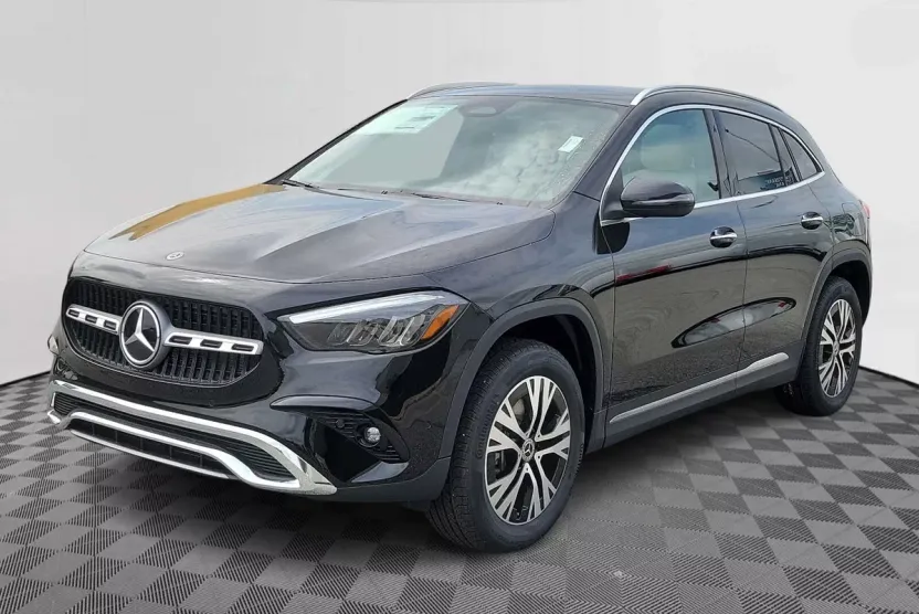 2025 Mercedes Benz GLA 250 4MATIC photo 1