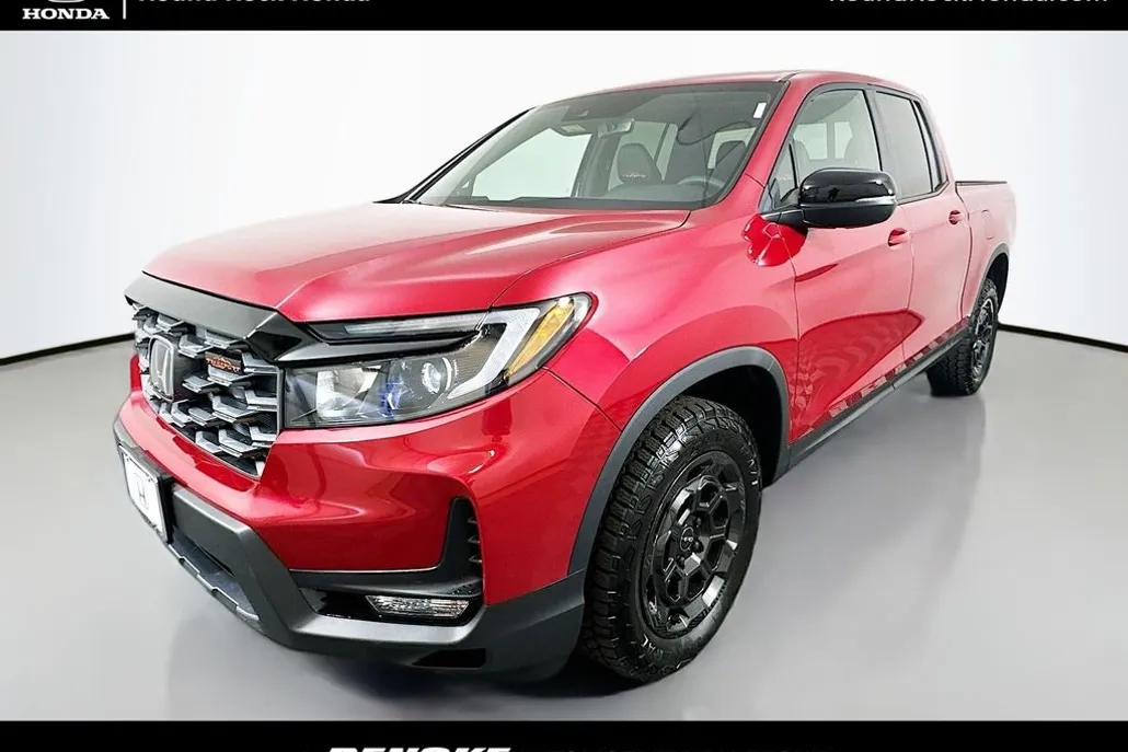 2025 Honda Ridgeline TrailSport photo 1