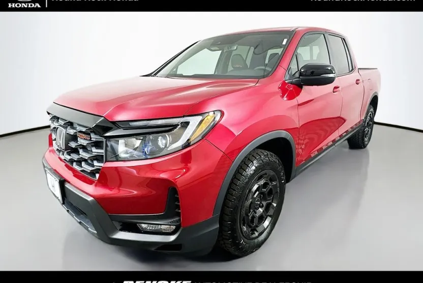 2025 Honda Ridgeline TrailSport photo 1