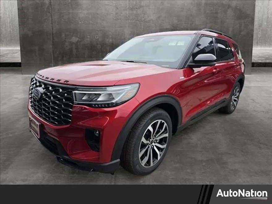 2025 Ford Explorer ST-Line photo 1